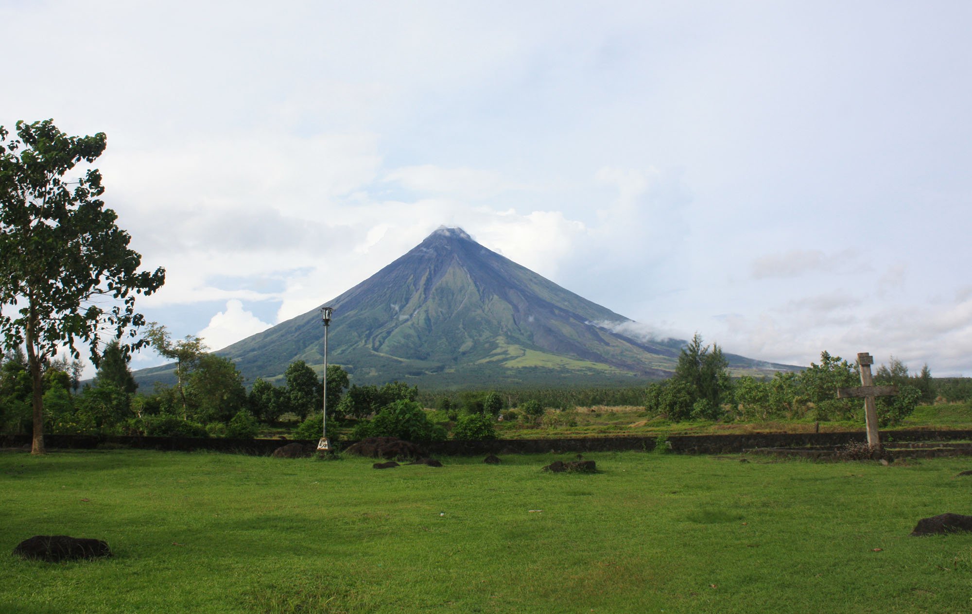 Read more about the article Bus Schedule from Manila to Albay [Guinobatan, Ligao, Daraga, Tabaco]