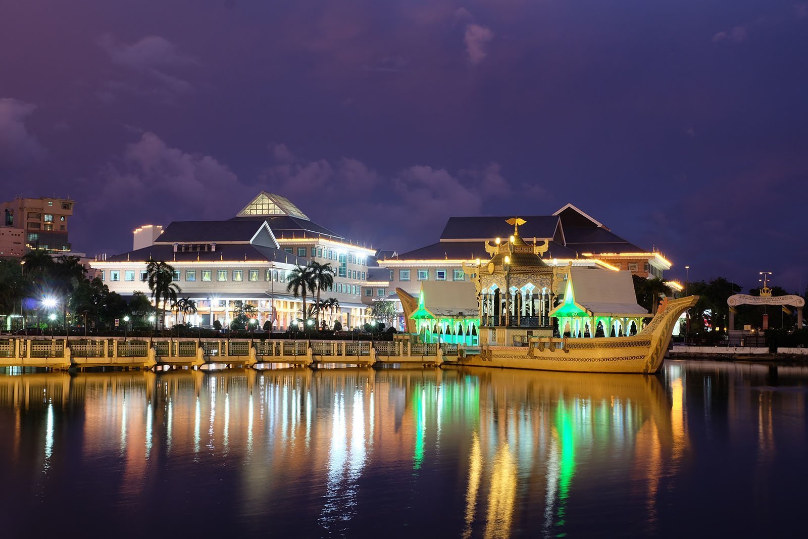 You are currently viewing Brunei Travel Guide Blog: Tourist Spots, Must-Try Restaurants + Itinerary
