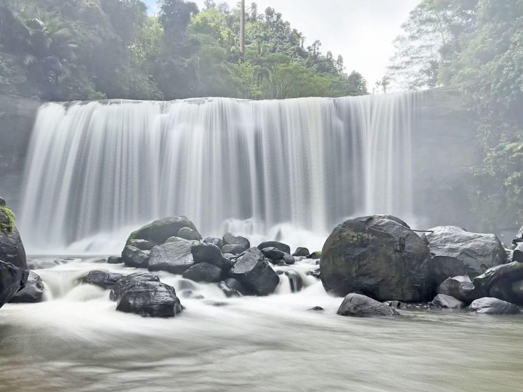 Campawan Curtain Falls