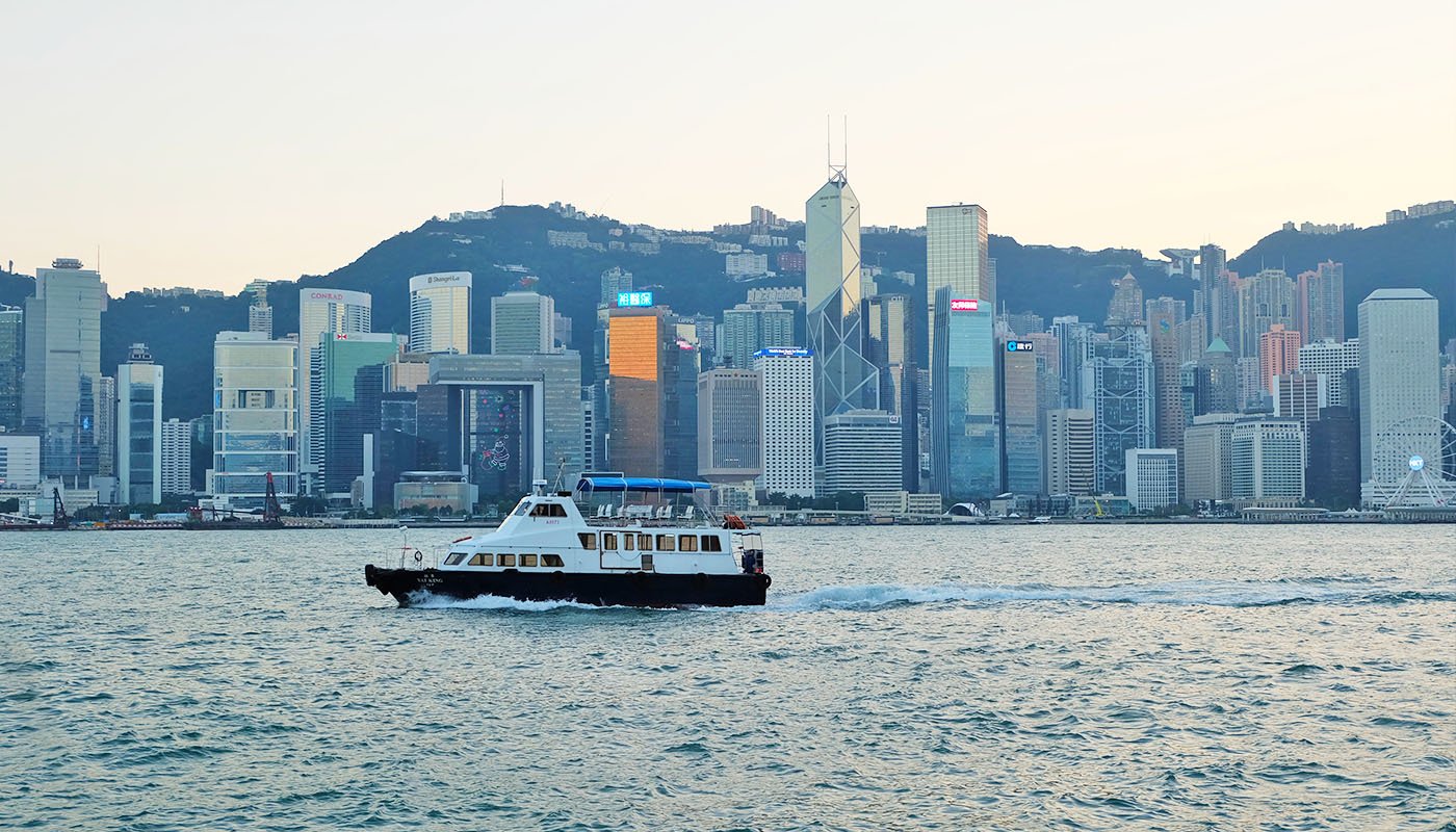 Read more about the article Chungking Mansions for Budget Travelers to Hong Kong